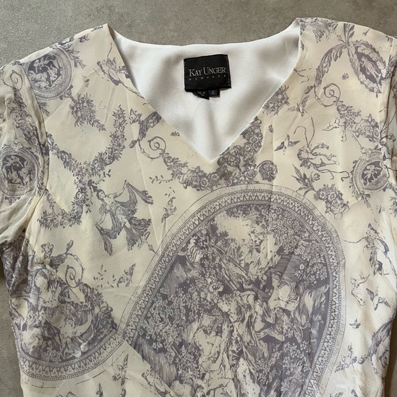 Kay Unger Long Dress. Lined. 
Matching scarf. 
V-neck. Size 10 - Picture 5 of 10